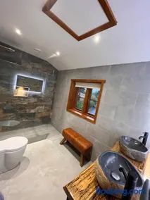 Romantic Log Cabin With Hot Tub - Image 3