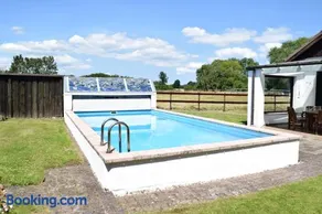 Landhaus Hideaway mit Aussenpool, Sauna und Kamin - Image 1