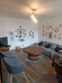 Charmant appartement spacieux avec 3 chambres - Image 2