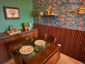 Eastwood City - Botanical Premium Studio - Image 1