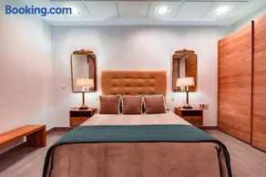 EDomus Medellin 1485 Suites - Image 4