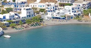 Niriides Luxury Studios - Image 1