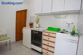 Studio Apartment Mrnjica - Image 2