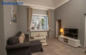 Grand apartment near Dancing House - Image 2