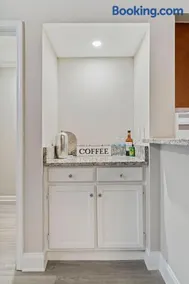 1 - Brand New Luxury 1Bdr,1Bath in Atlanta GA - Image 4