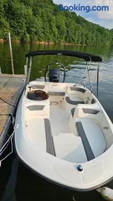 New Lake house with dock and boat option - Image 4