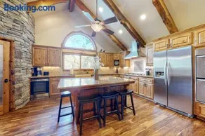 Arrowhead Haven - Image 2