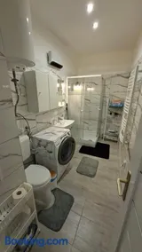 Tiszti Szálló Apartman - Image 3