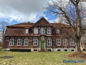 Altes Gutshaus Schwiessel - Image 1
