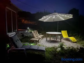 Maison independante pour 2 tout inclus Tiny House for 2 all included - Image 1