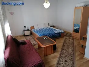 Shumata Guest House - Image 2