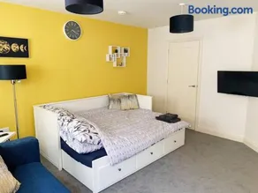 Park View Annexe - Image 5