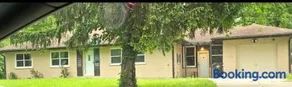 MidCity Country Charm - Image 1