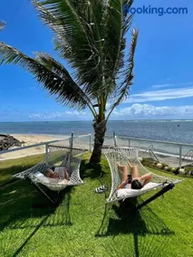 Corner Luxury Ethereal Hawaii Beachfront Estate for Monthly Rental with Private Beach & 3 Beachfront Jacuzzis & Snorkeling Reef & Jurassic Park Film Site - Image 4