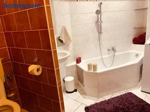 TOP lokalita u Pražského hradu! - Image 2