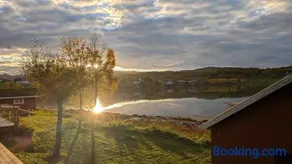 Cabin with sea view, northern lights and midnight sun - Image 2