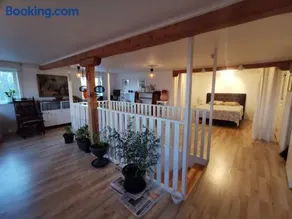 Tofta Konstgalleri-Familjelägenhet - Image 1