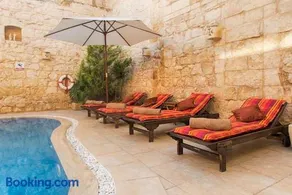 Id-Dwejra House of Character with private pool and Jaccuzi - Image 4