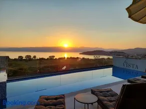 La Vista Luxury Villa - Image 3