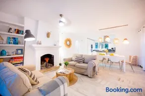 Typical beach house Las Chapas Playa with heated pool - Image 2