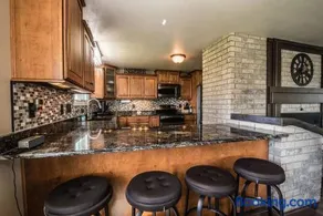 Lakeside Luxury Retreat: Waterfront near Green Bay - Image 4
