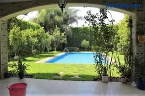 Magnifique villa avec piscine chauffée que pour famille - Image 1