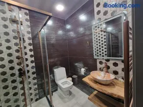 Black Swan guest rooms - Image 3