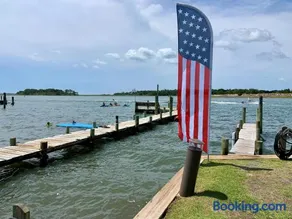 Waterway Inn - Image 1