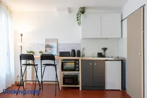 Superbe studio cosy et calme - Image 1