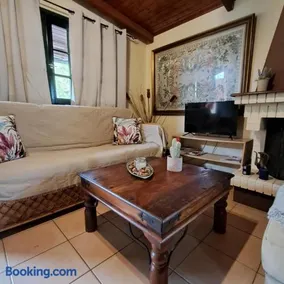 green hill studio corfu town - Image 1