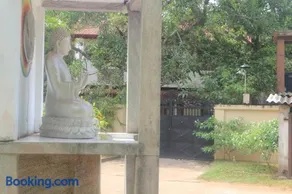 Mango Tree House - Image 2