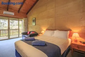 The Koorabup Motel - Image 2