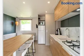 Fantastica casa mobile con 3 camere da letto per 2 persone - Image 3