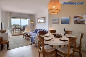 Port Pals, precioso apartamento con vista al mar y piscina - Image 4