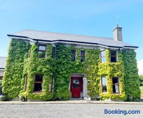 The Garden Gates Guest Accommodation - Image 5