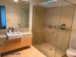 13th Beach 2-Bedroom Golf Apartment - Image 4