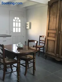 Appartement récent, proche centre ancien - Image 1