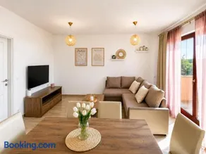 Apartment Sole - Image 1