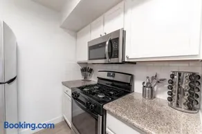 Central PHX 1 BR unit Close to Airport & Hospitals - Image 2