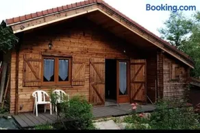 Studio avec sauna, jacuzzi et barbecue | Vue piscine - Image 3