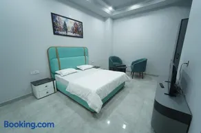 Crazzy Days Hotel I Sonipat - Image 2