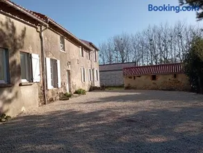 Gite Les Hamac's 12 personnes à 20kms du Puy duFou - Image 1