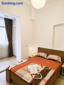 Covaci Home Old Town Bucharest - Image 1