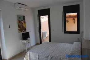 Apartaments Fonda Comerç - Image 2