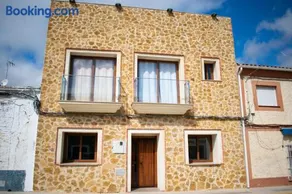 Apartamentos Cerezo - Image 1