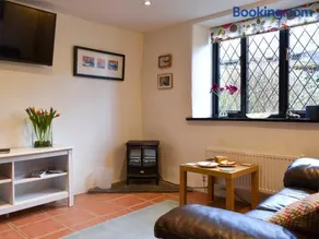 Barn Court Cottage - Image 2