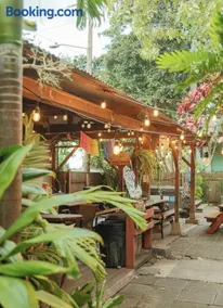 Banana Bungalow Maui Hostel - Image 4