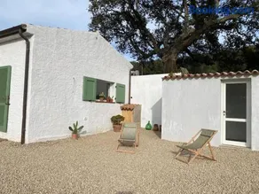 La Liara A house nestled between vineyards and a stream - Image 2