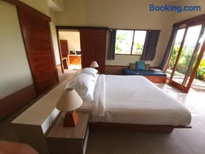 Cozy 1Bedroom Private pool W Kitchenette - Image 2