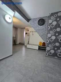 Aura-City-Apartment-Colorful & Central Stay - Image 1